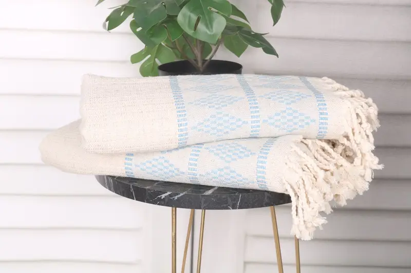 Lightweight Turkish towel for beach, Cotton towel, Wedding Gift, 70x36 Linen Kilim Design Towel, Luxury Beach Towel, Gift For Her, Memorial Gift - 3