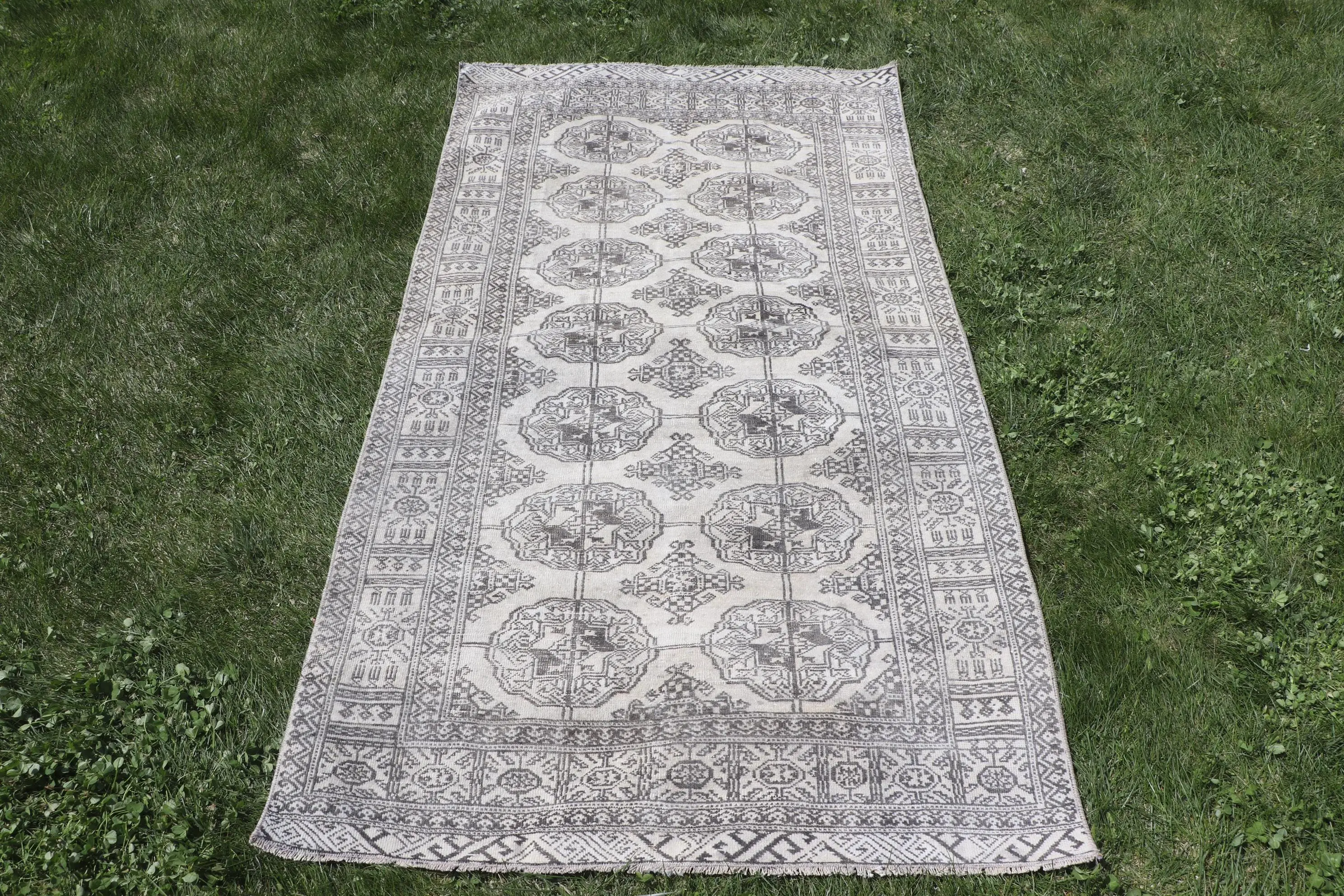 3,3x6,2 ft türkischer Vintage Teppich, Akzentteppich, grauer Ikatteppich - 1