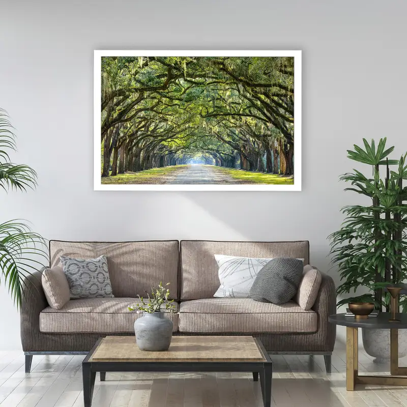 Elegant Printed Glass: Stunning Line & Savannah Travel Theme