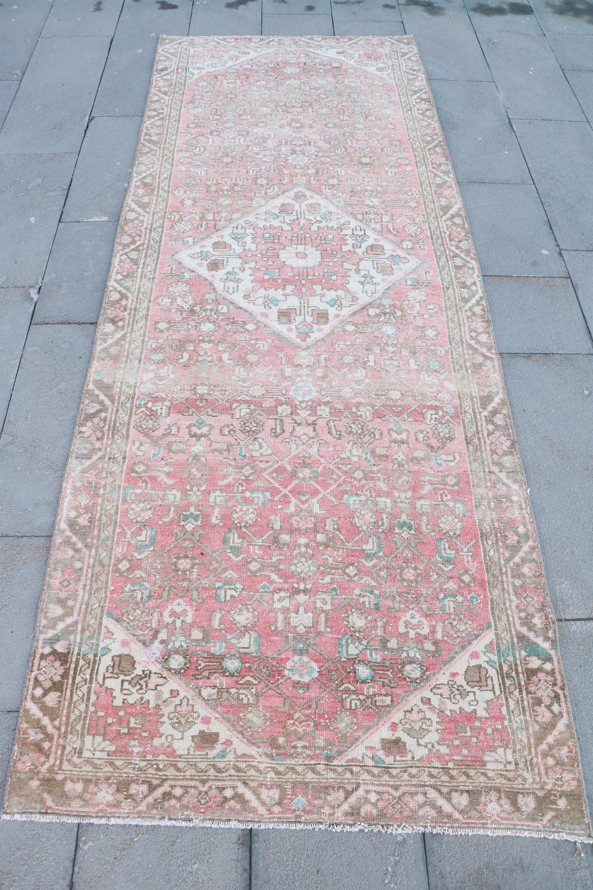 Vintage Turkish Runner Rug 3.4x9.3 ft, Pink Wool Rug - 1