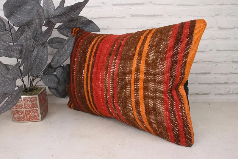 Pillow, Throw Kilim Pillow, 16x24 Red Pillow Case, Traditional Pillow Sham, Pillow for Couch, Handmade Kilim Cushion, Pattern Throw Pillow Case - 4