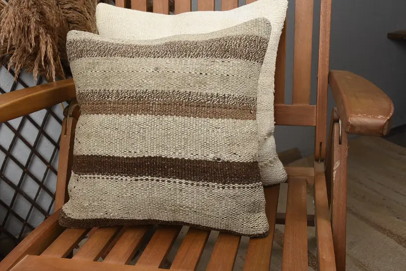 Vintage Kilim Pillow, 14x14 Beige Pillow Cover, Kilim Pillow, Vintage Kilim Throw Pillow, Pillow Sham, Southwestern Cushion Cover - 3