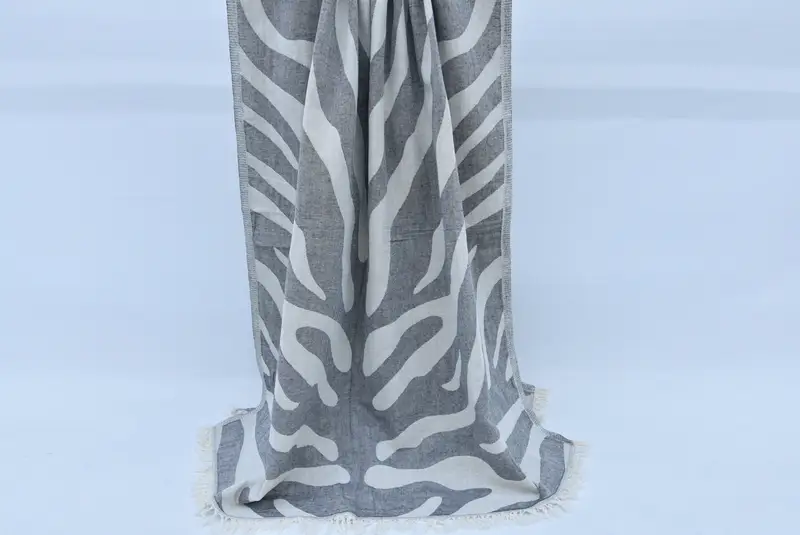 Wedding Favors, Cotton towel, Sand-free towel, Custom Gifts, 70x40 Cotton Patterned Towel, Absorbent Turkish peshtemal towel for beach use - 8