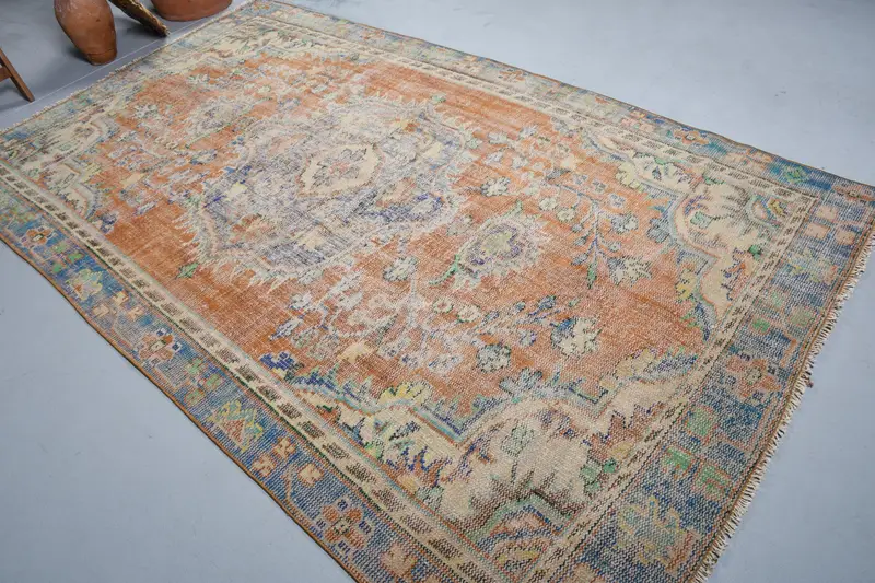 Vintage Turkish Rug, Large 5.5x9.1 ft (168x276 cm) Rug, Orange Floral Wool Rug - 1