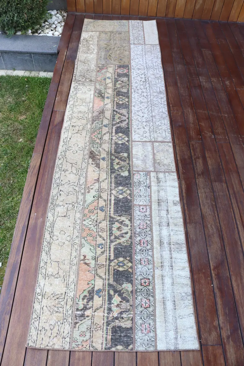 Alfombra de lunares beige y marrón hecha a mano, 2,4x9,7 pies