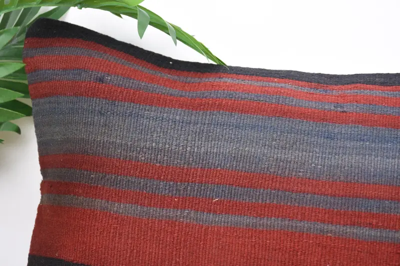 Pattern Throw Cushion Case, Vintage Kilim Pillow, Cushion Case, 16x24 Red Cushion Case, Vintage Kilim Throw Pillow, Gift Pillow - 2