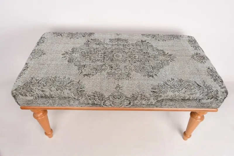 モジュール式ブラック&グレーオットマンセット、キリム風オットマン