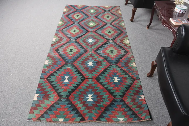 Vintage Kilim Alan Halısı 3,6x8 ft (111x244 cm), Türk Kırmızı Çizgili Halı - 1
