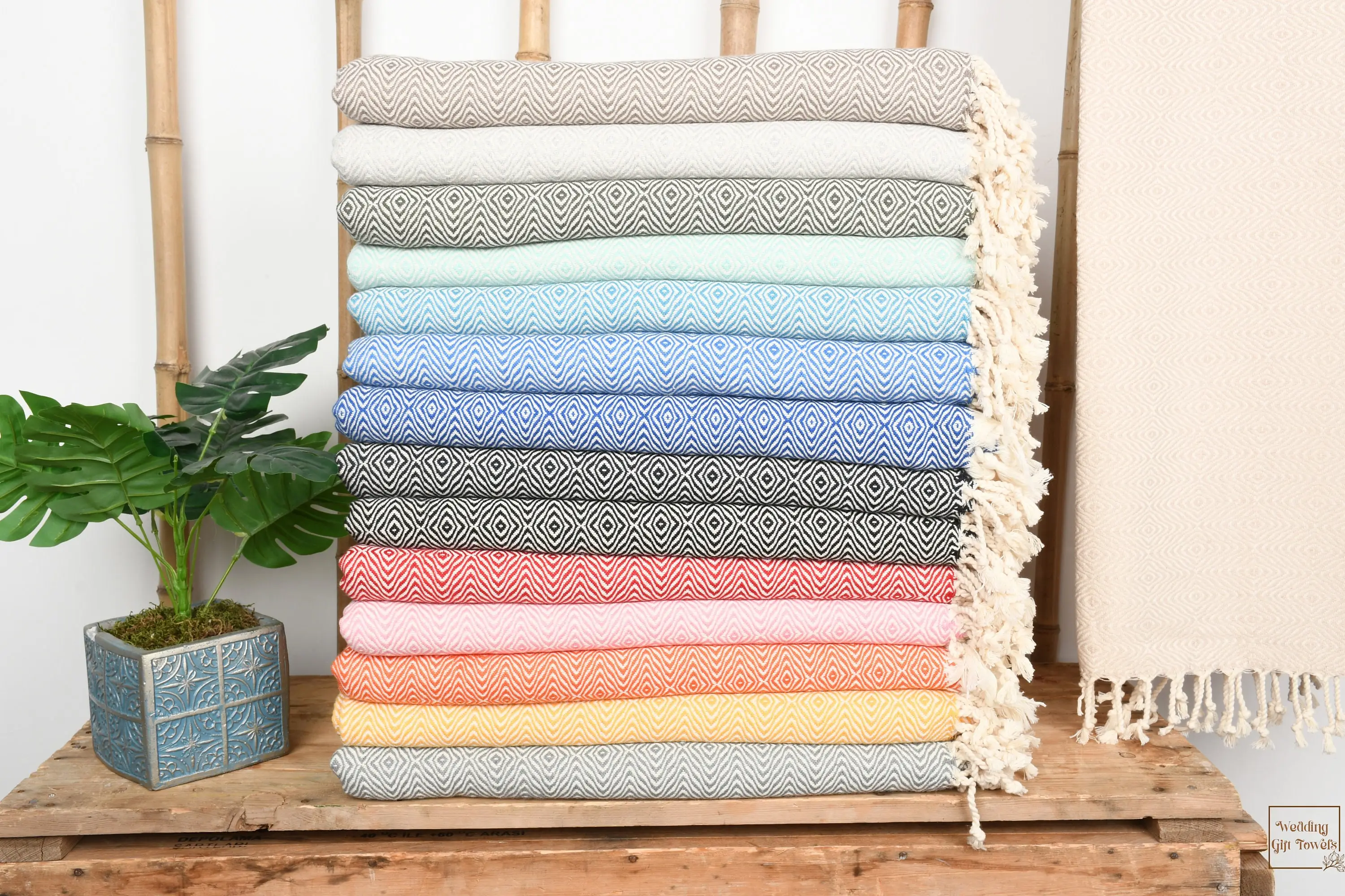 Personalized Zigzag Diamond Towel, Cotton, Beige, 70x40 Inches - 1
