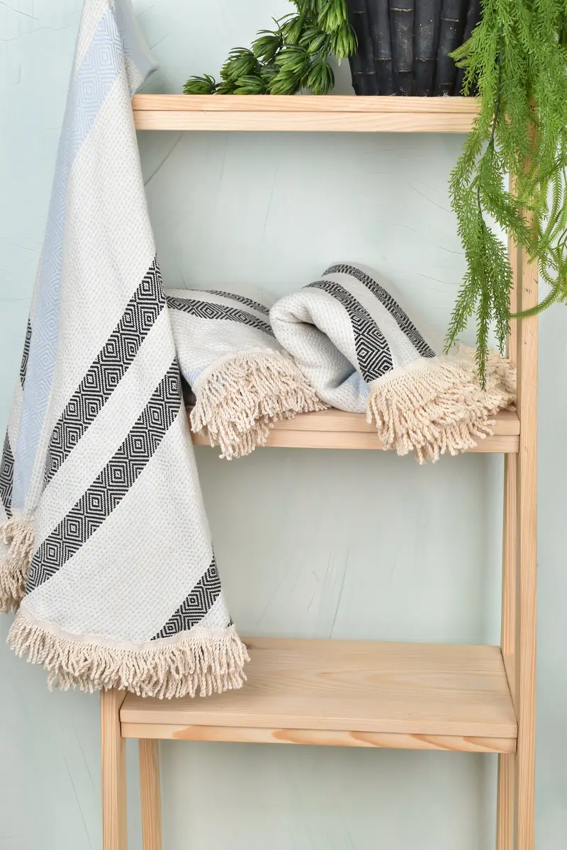 Best Beach Towel, Gifts For Him, Eco-friendly Turkish peshtemal towel, Custom Wedding Gift, 64x64 Cotton Round Diamond Towel, Gift For Coworker - 5
