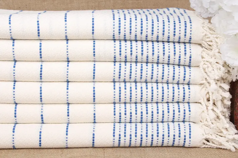 ビーチタオル モノグラム入りトルコ綿 サックスブルーストライプ、38x71インチ