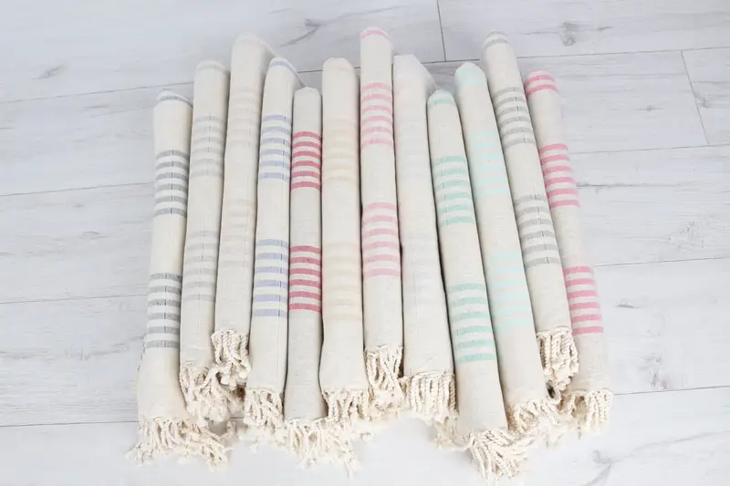 Regalo de Navidad, toalla de regalo de dama de honor, toalla a rayas de lino 70x40, toalla de playa, toallas de monograma, favor de la boda en la playa, toalla de playa personalizada - 5