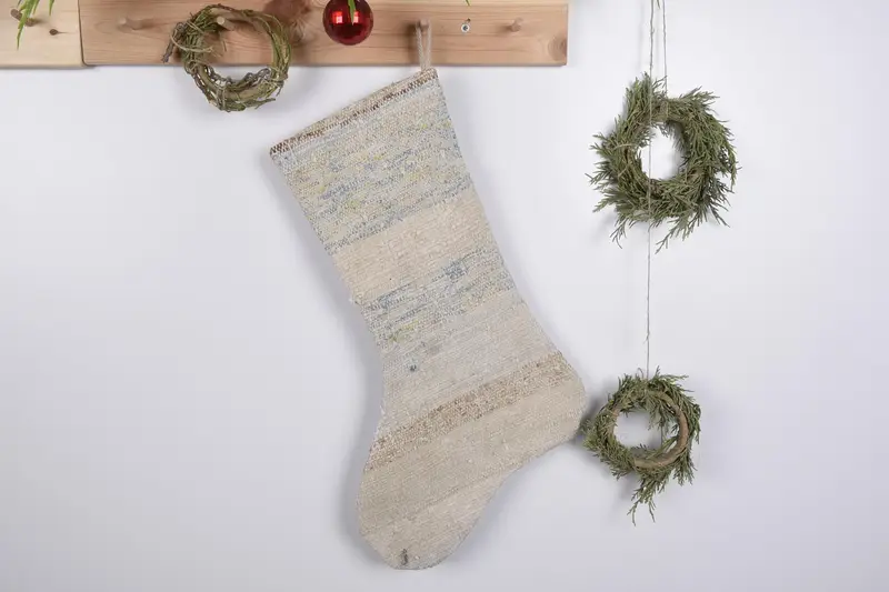 Nötr Kilim Yılbaşı Çorabı, Rustik Ekose Süs Desenli Çorap