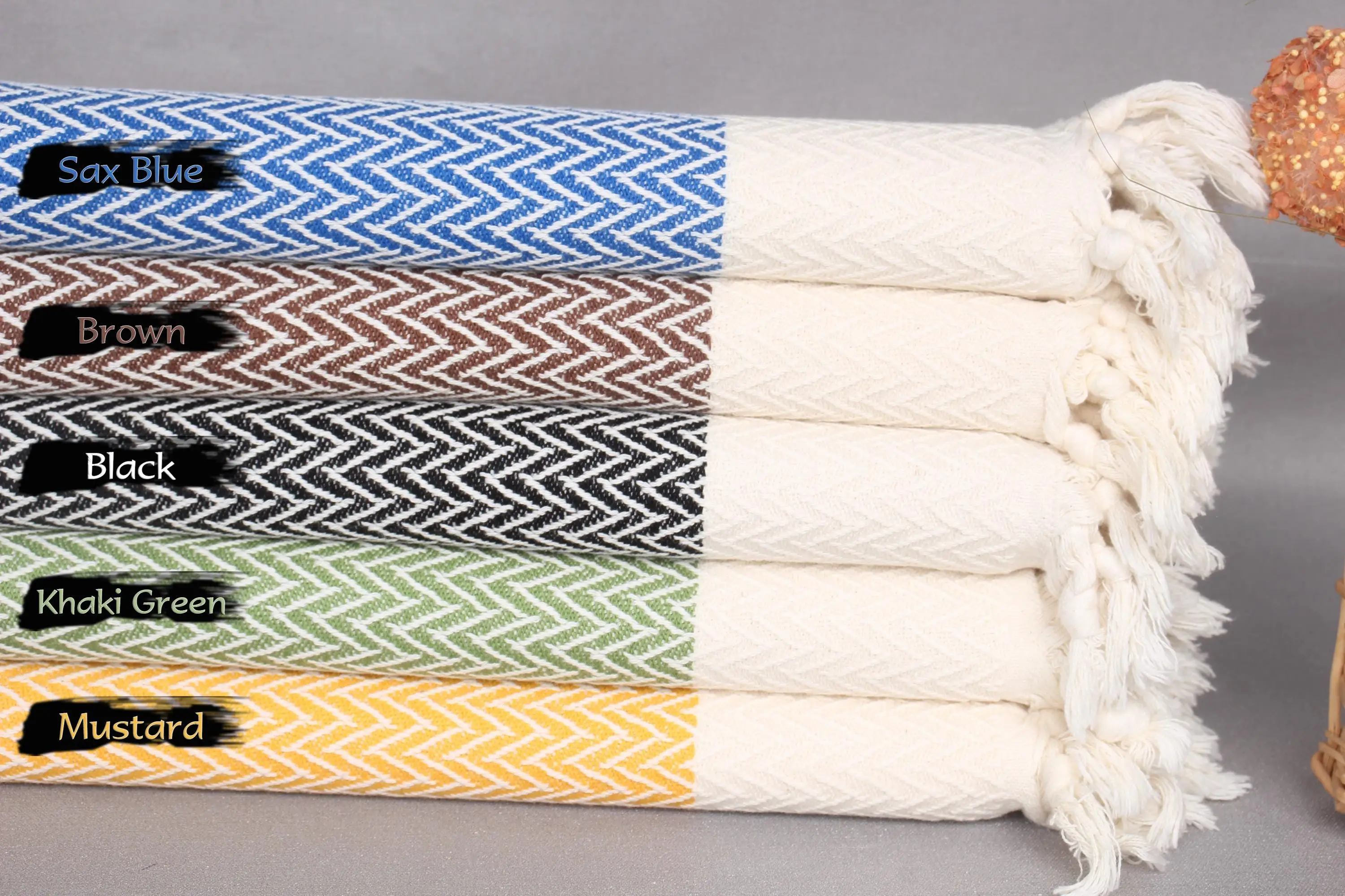 Personalized Kitchen Towel Zigzag Design, Organic Cotton, 18x34 Inches - 1