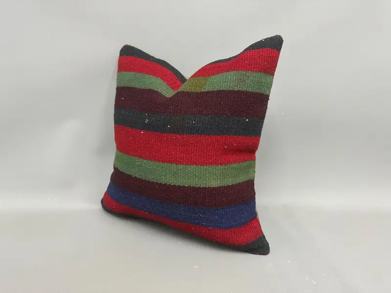 Turkish Kilim Pillow, 18x18 Red Pillow, Sustainable Pillow, Floor Pillow, Handmade Kilim Cushion, Pillow Sham, Kilim Pillow Cover - 3
