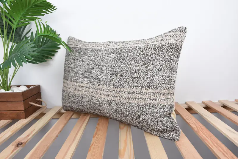 Neutral Throw Pillow, Pillow for Sofa, Cushion Cover, Knitted Cushion, 16x24 Beige Cushion, Interior Designer Pillow, Vintage Kilim Throw Pillow - 5