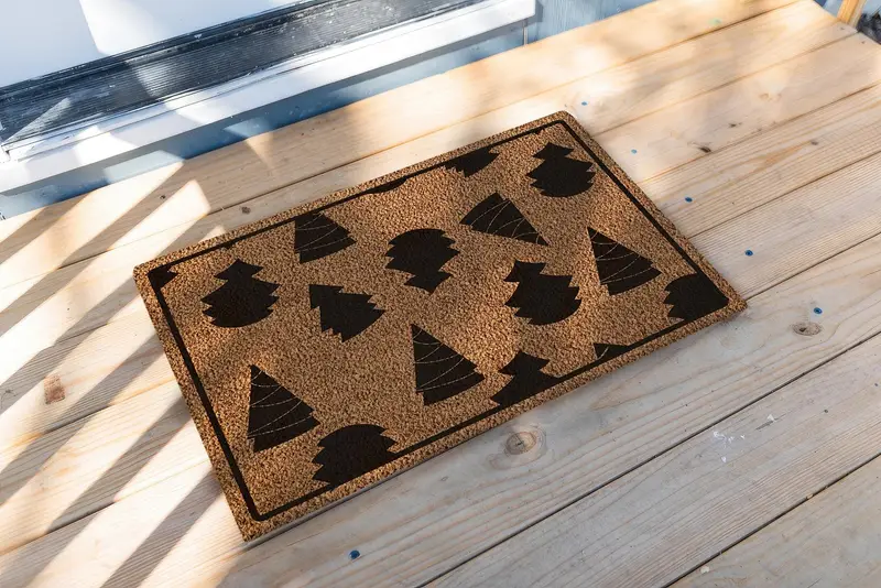 エレガントなプリントラグ：室内装飾用のトレンディなクリスマスギフト