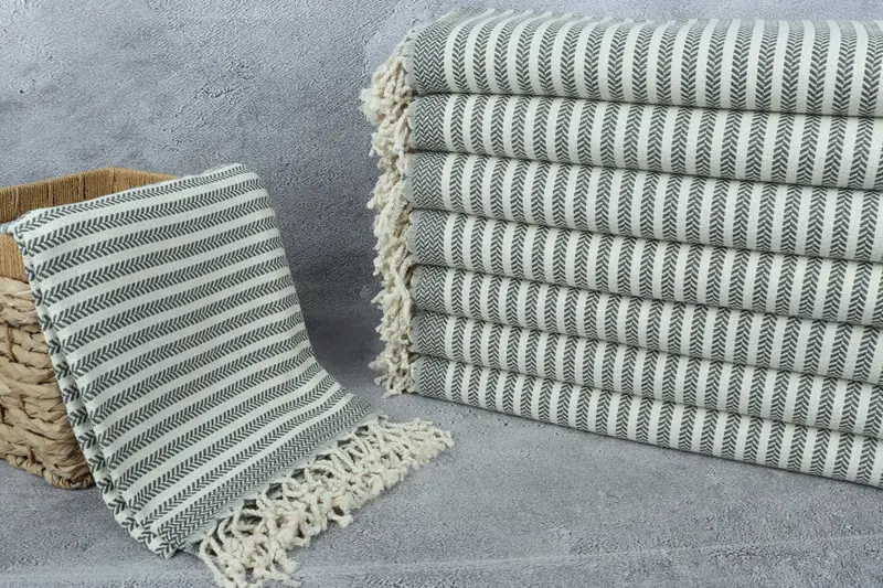 Bachelorette Party Gifts, Bath towel, Customized Towels, Embroidered Turkish Towel, 70x40 Cotton Chevron Towel, Personalized Wedding Gift - 3