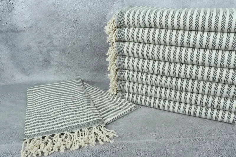 Bachelorette Party Gifts, Bath towel, Customized Towels, Embroidered Turkish Towel, 70x40 Cotton Chevron Towel, Personalized Wedding Gift - 2