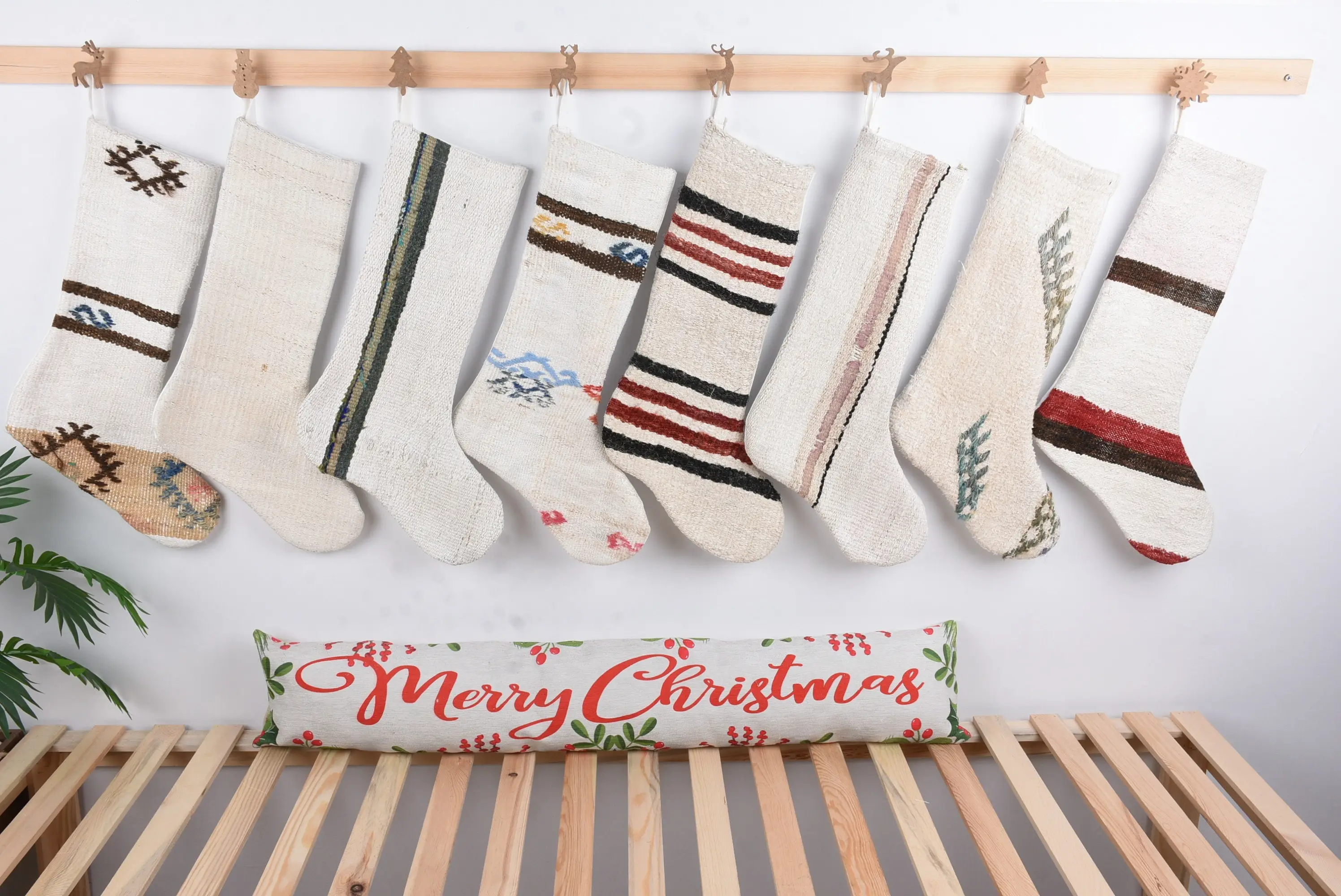 Festliches Weihnachtsornament-Muster, 20,3 cm breiter Weihnachtsstrumpf - 1