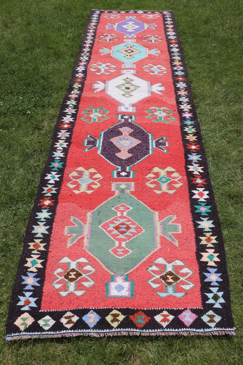 Pembe Çiçekli Halı, 3,2x11,7 ft Yeşil Desenli