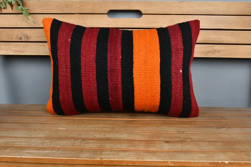 Vintage Kilim Throw Pillow, Turkish Pillow, 16x24 Red Pillow, Vintage Kilim Pillow, Turkish Corner Cushion Cover, Cushion Cover, Retro Pillow Sham - 6