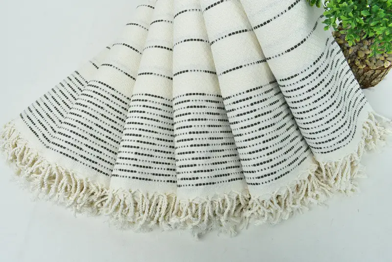 Beach Towel Bulk, Luxury towel, Turkish towel, Travel Towel, Bachelor Bachelorette Party Favors, Engagement Gift, 70x38 Cotton Striped Design Towel - 4
