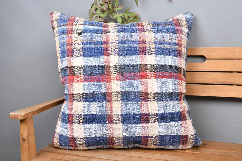 Almohada de tiro de rayas azules y blancas bordadas, cojín vintage hecho a mano