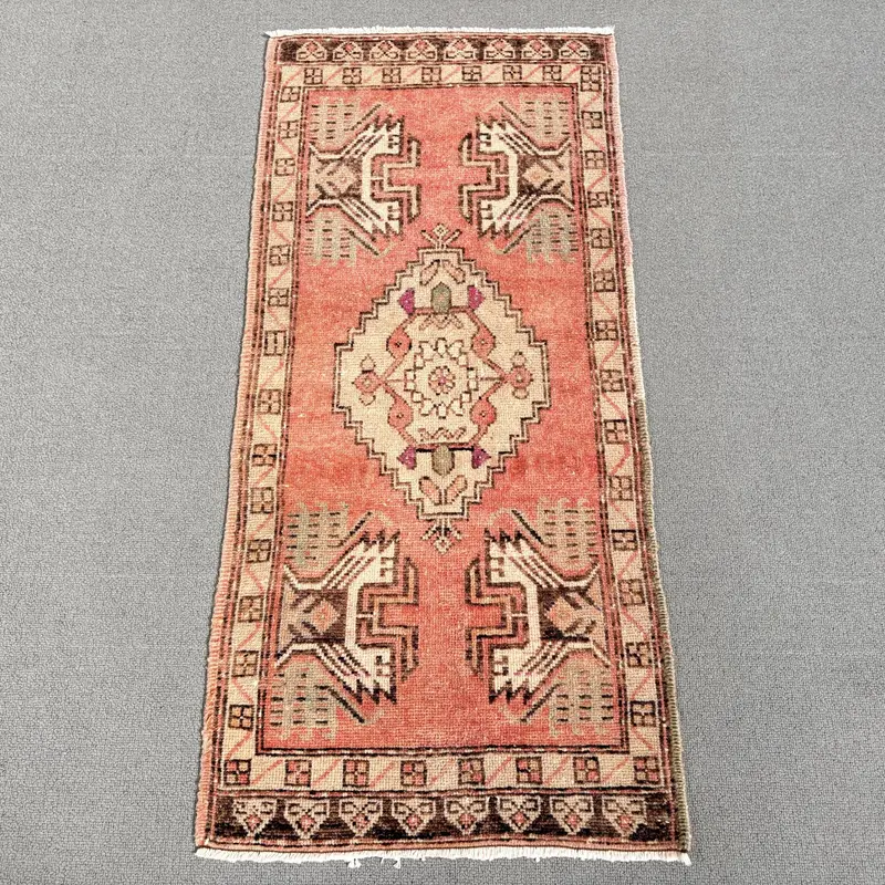 Orange & Brown Polka Dot Rug, 0,1x3,4 ft Chic Decor