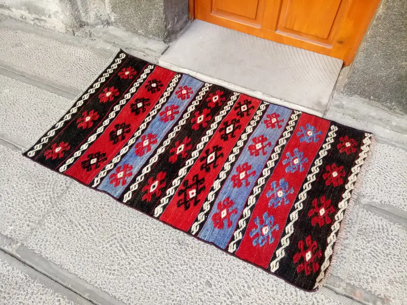 Kırmızı ve Mavi Çizgili Halı, 2,08x3,42 ft Benzersiz Tasarım