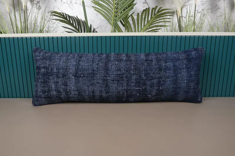 Blaues südwestliches Kelimkissen, Vintage besticktes Wurfkissen