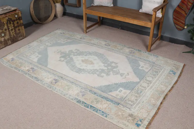 エレガントなピンクのラグ、4.3x7.5フィートの幾何学模様の花柄デザイン