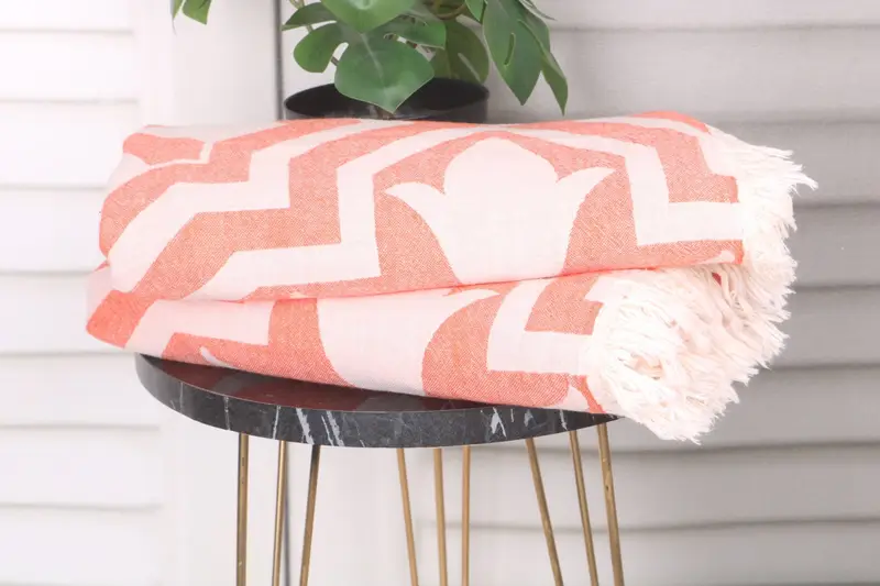 Turkish Towel Beach, Organic towel, Gifts For Him, Guest Towel, Handwoven Turkish bath towel, Bathroom Towel, 68x36 Cotton Tulip Patterned Towel - 4