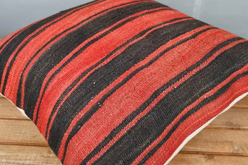 Turkish Pillow, Gift Pillow, Sustainable Pillow Cover, Indoor Pillow, Ethnical Kilim Rug Pillow, 18x18 Red Cushion Case, Cushion Cover - 3