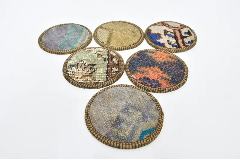 Juego de posavasos verdes y bronce, posavasos de alfombra elegantes y duraderos