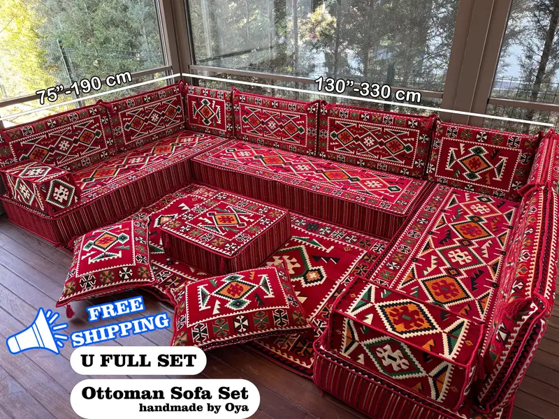レッド＆グレーのキリム風オットマンソファセット、カントリースタイルのモジュラーオットマン