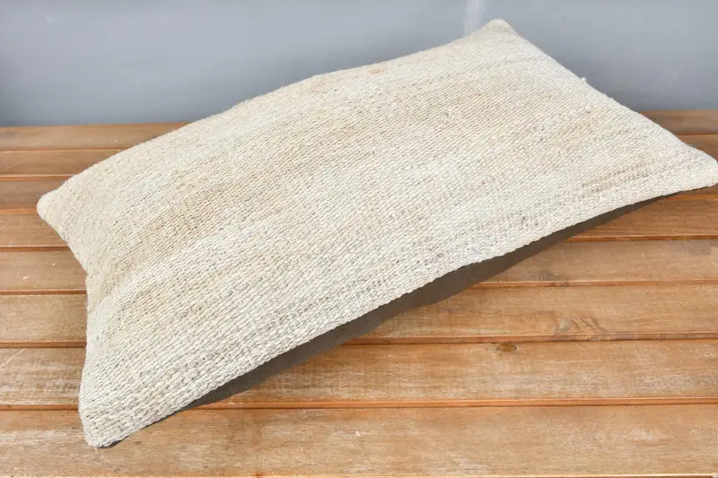 Vintage Pillow, Boho Throw Cushion, Pillow Cover, Turkish Kilim Pillow, Vintage Kilim Throw Pillow, Boho Pillow Sham Cover, 12x20 Beige Cushion - 2