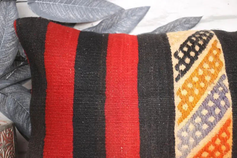 Boho Chic Pillow, Handwoven Pillow Cover Cushion, Kilim Cushion Sham, Handmade Kilim Cushion, Antique Pillows, Pillow, 12x24 Red Pillow Cover - 2