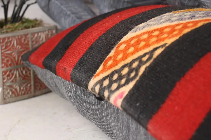 Boho Chic Pillow, Handwoven Pillow Cover Cushion, Kilim Cushion Sham, Handmade Kilim Cushion, Antique Pillows, Pillow, 12x24 Red Pillow Cover - 7