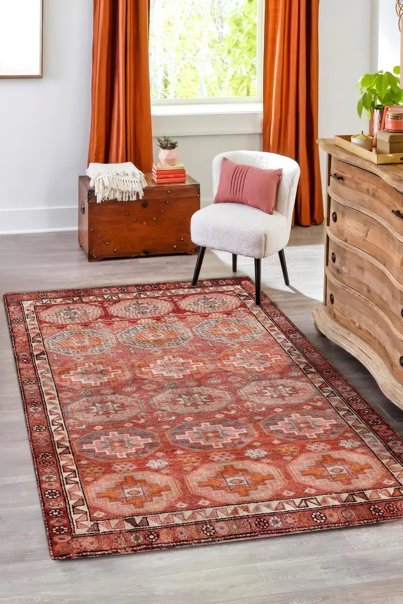 エレガントなプリントラグ：モダンなデザイン、柔らかい生地、ユニークなパターン。