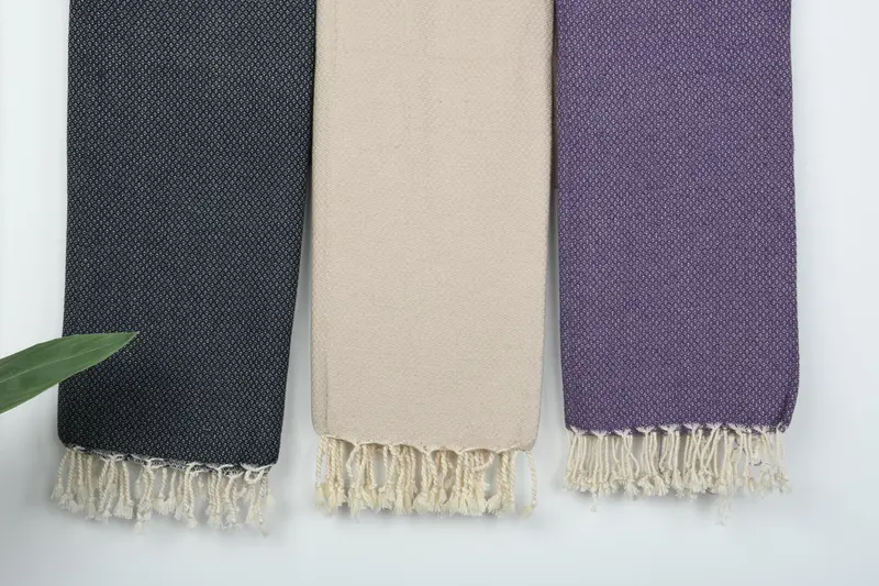 Lightweight Organic Cotton Beach Towel, Geometric, 38x63 Inches