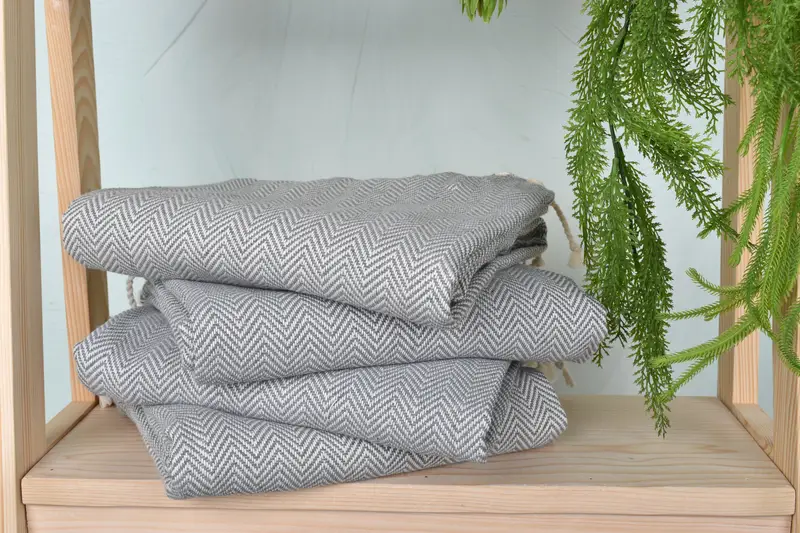 Thin towel, Authentic Turkish hammam peshtemal, Family Gift, Bachelorette Party Gift, Cotton towel, Gym Towel, 70x40 Cotton Herringbone Towel - 7