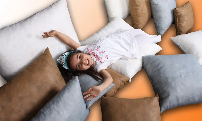 Handgefertigtes rechteckiges Kissen, Vintage-Kissen mit Reißverschluss