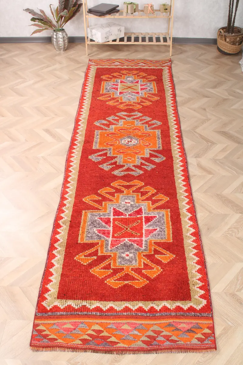 Alfombra turca, alfombra corredor de 3,1x11,1 pies, alfombra vintage de lana con bordes rojos - 1
