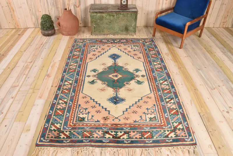 Zarif Bej ve Yeşil Halı, 5,2x7,6 ft Botanik Tasarım