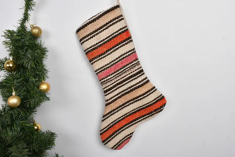 Patrón de adornos navideños, calcetín navideño de 7 pulgadas de ancho