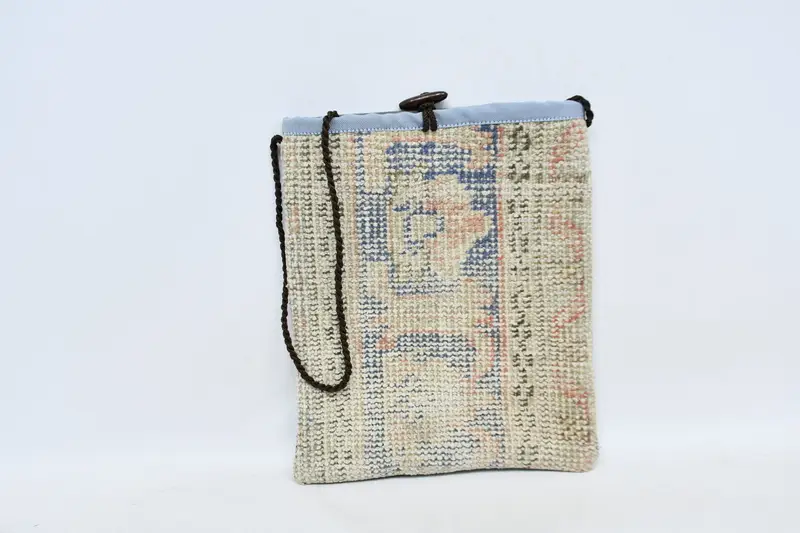 ヴィンテージモチーフのスチームパンクキリムバッグ、調節可能なウールクロスボディバッグ