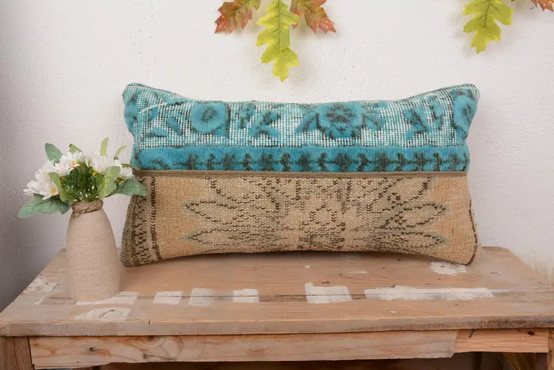 Grünes und beiges Patchwork-Wurfkissen, 12x24 handgemachtes Leinenkissen