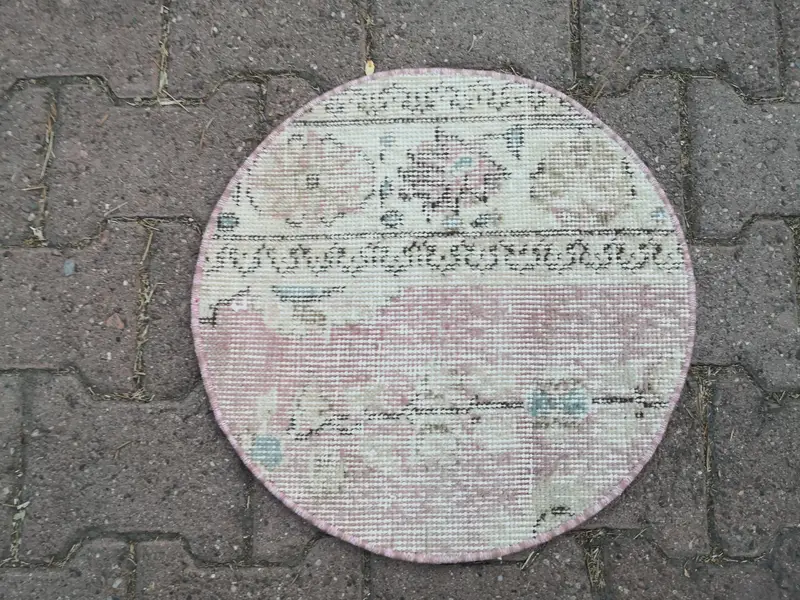 Grauer, rosafarbener Orientteppich, 1,42 x 1,42 Fuß, elegantes Dekor