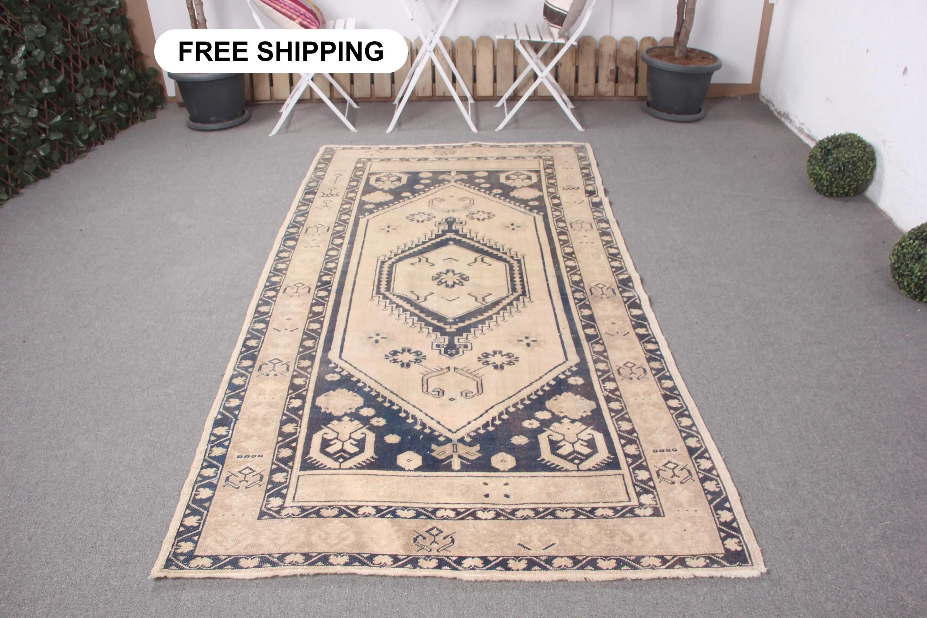 Vintage 4,3x7,9 ft Teppich, türkischer Teppich, blau gestreifter Wollteppich - 1